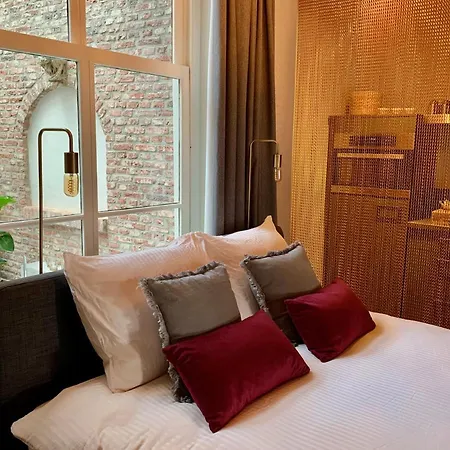 Bed & Breakfast Het Rapenburg Leiden