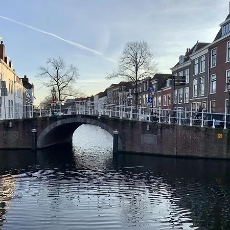 Bed & Breakfast Het Rapenburg *